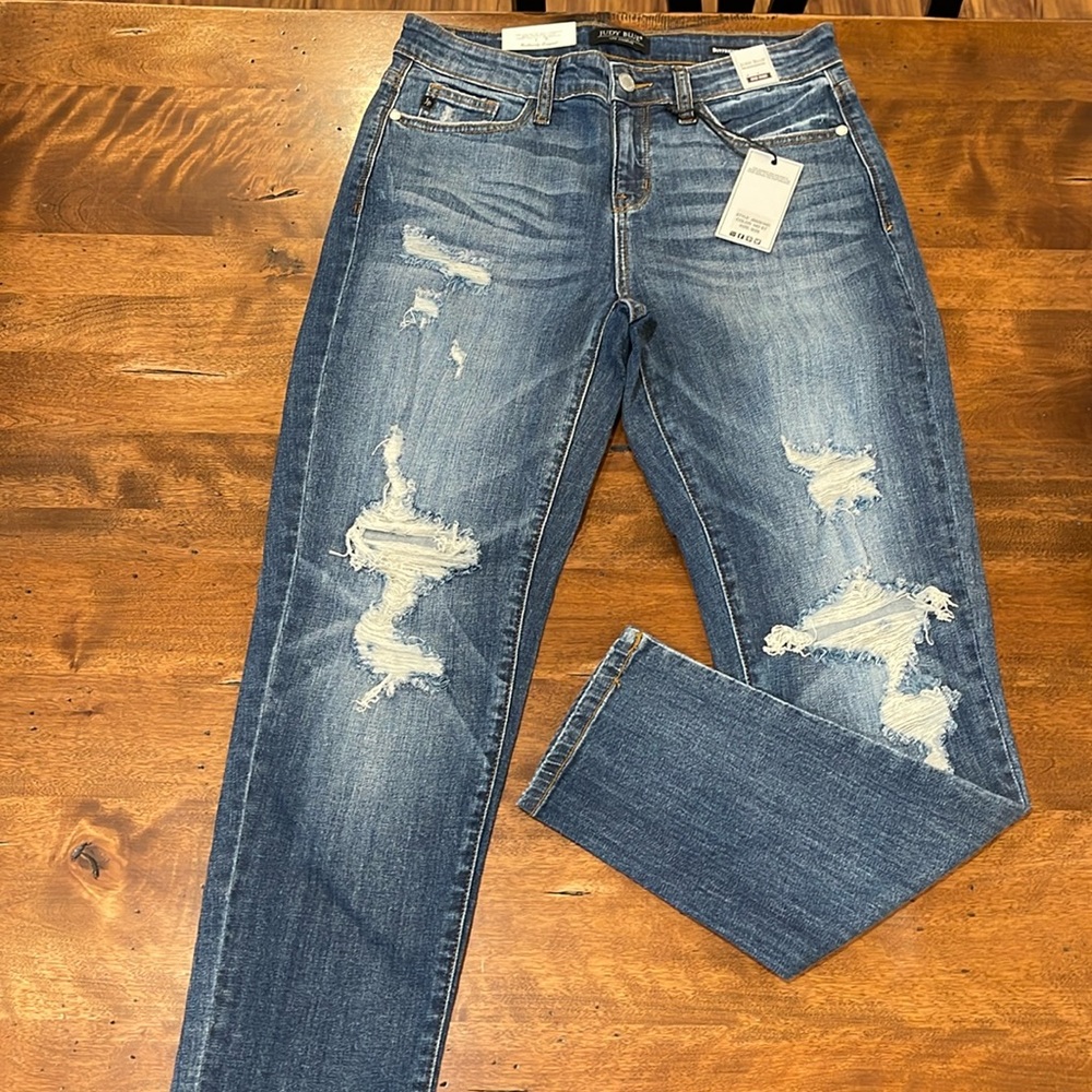 Judy Blue Boyfriend fit distressed Jeans size 9